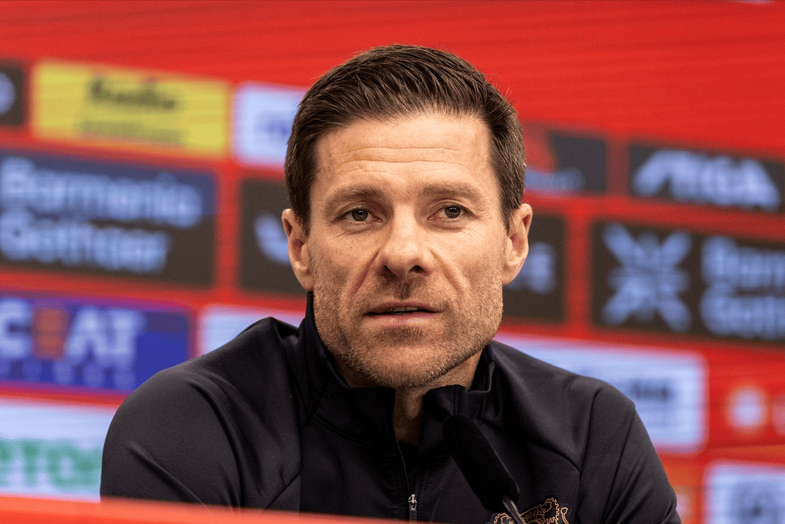 皇马核心球员被曝转会传闻，引球迷热议，专业评论继续关系.-爱游戏入口